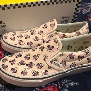 Vans Disney Minnie Classic Slip On